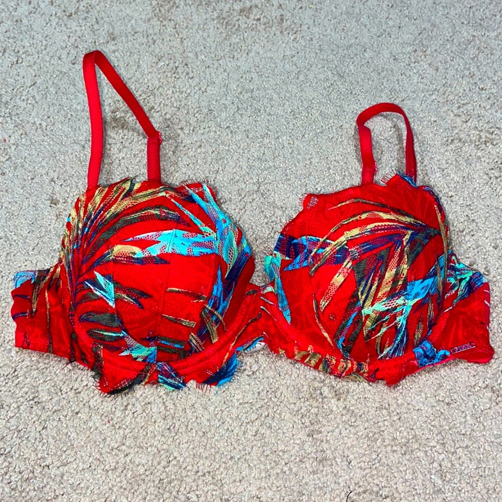 Victoria’s Secret Pink Push Up Bra